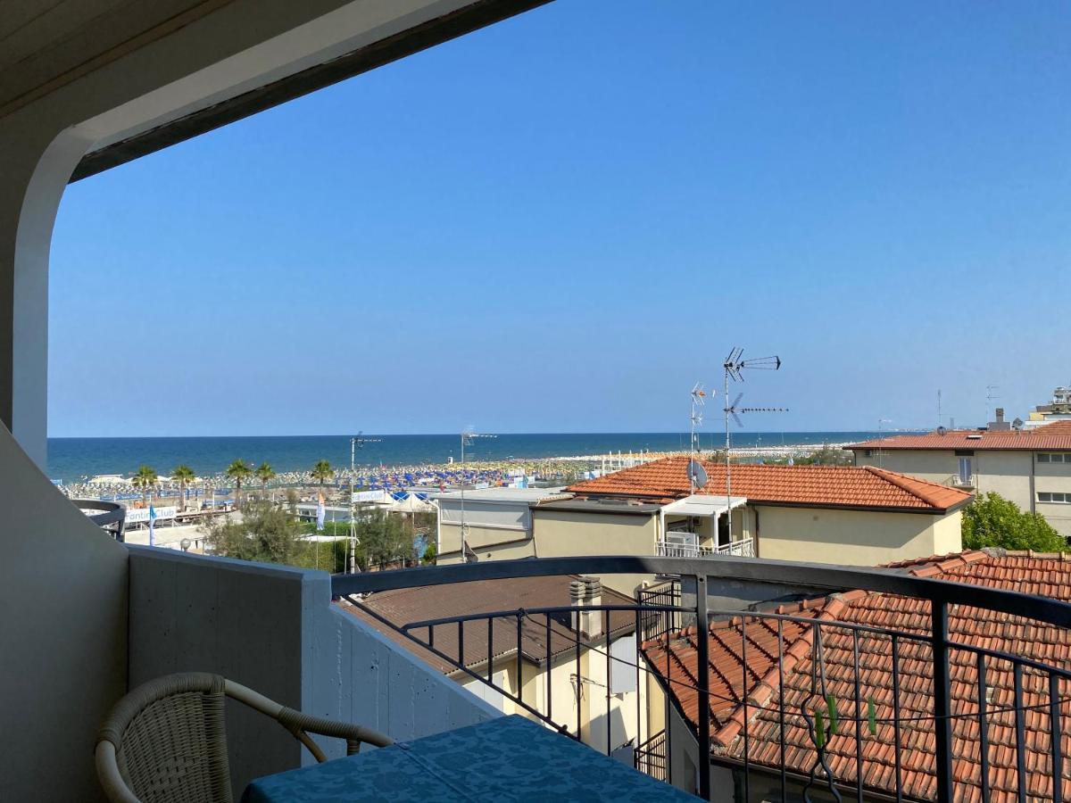 Hotel Moderno - Bed & Breakfast Cervia Dış mekan fotoğraf