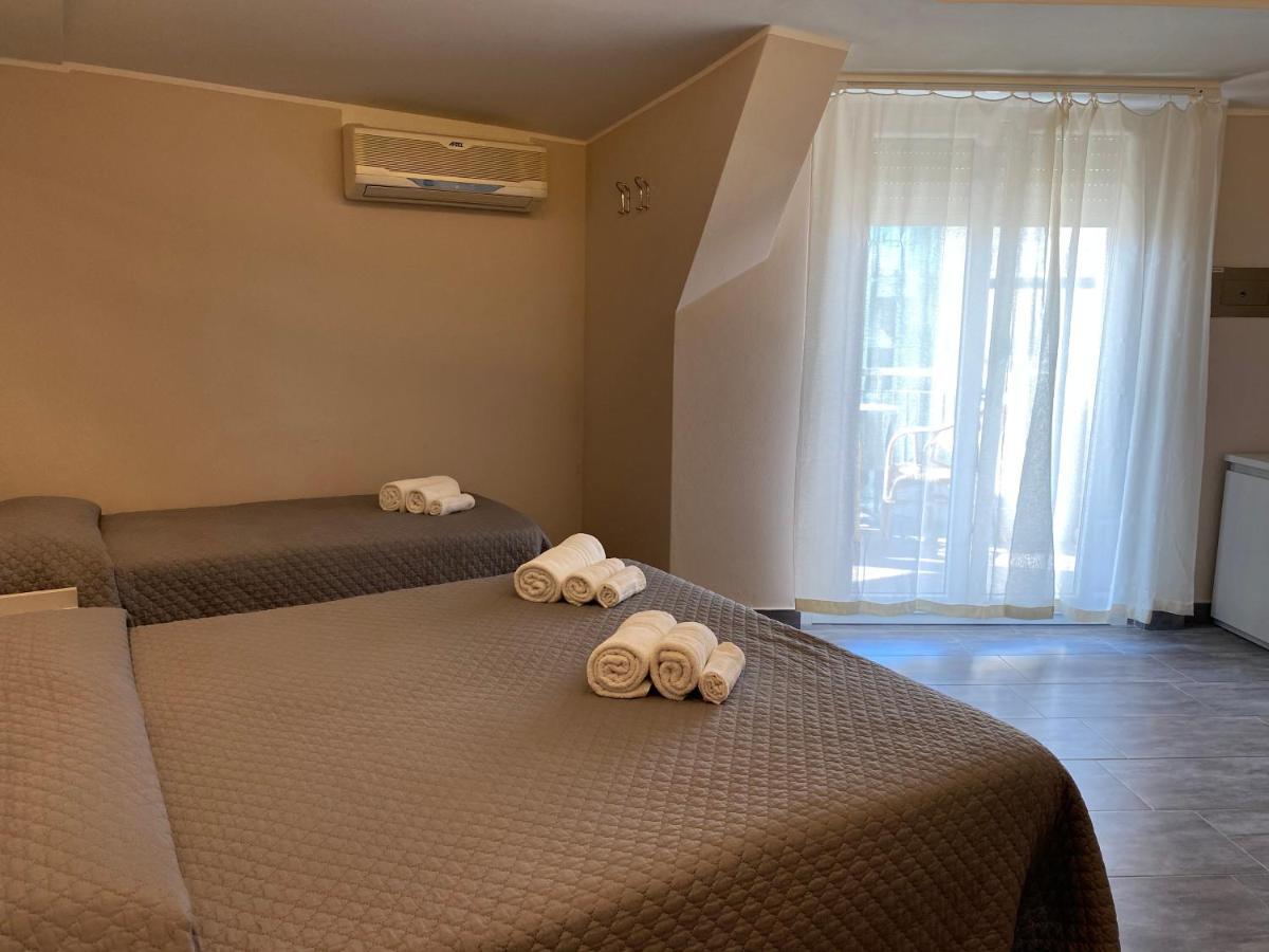 Hotel Moderno - Bed & Breakfast Cervia Dış mekan fotoğraf