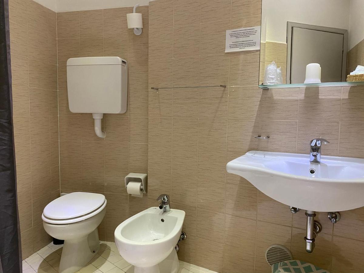 Hotel Moderno - Bed & Breakfast Cervia Dış mekan fotoğraf